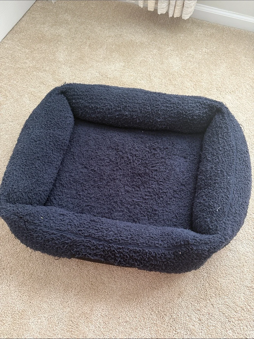 Barefoot Dreams Plush Pet Bed in Navy